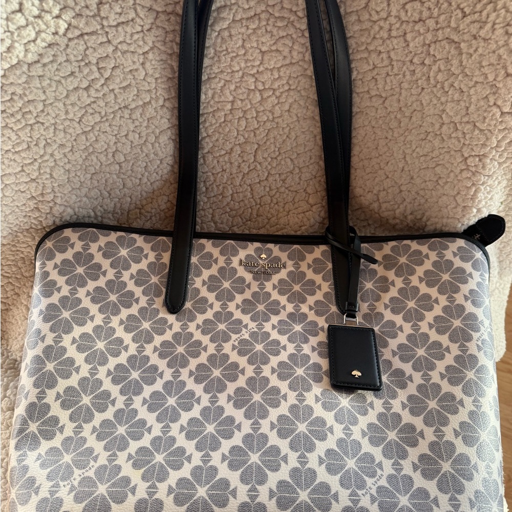 Kate Spade White and Black Clover Tote